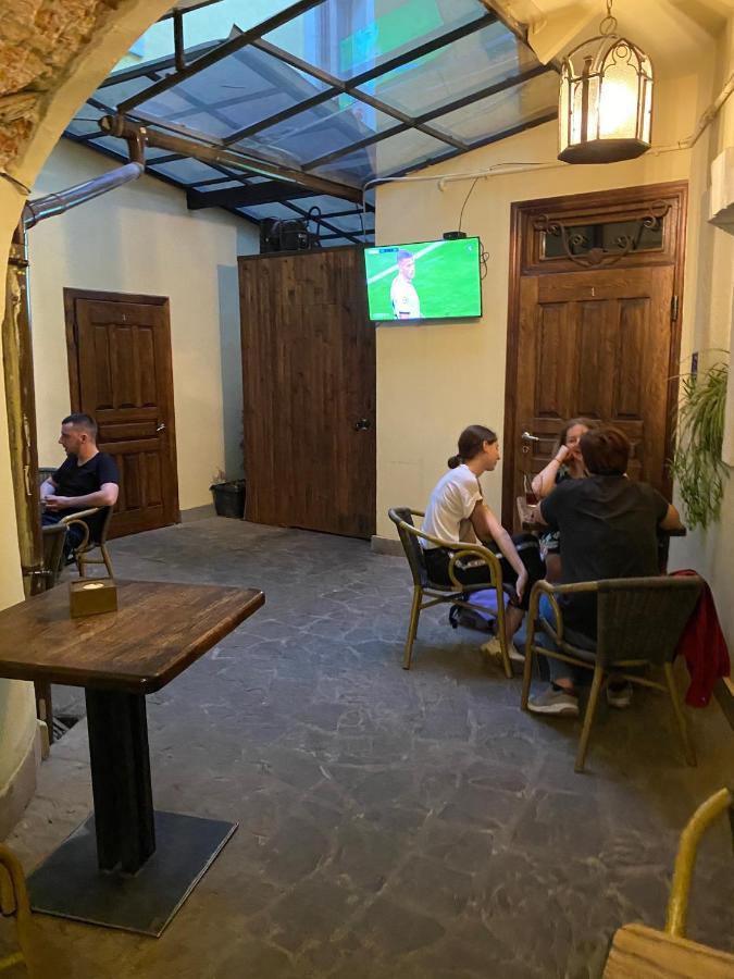 Апартаменти Королівські На Вулиці Лесі Українки 19 Lviv Exterior foto